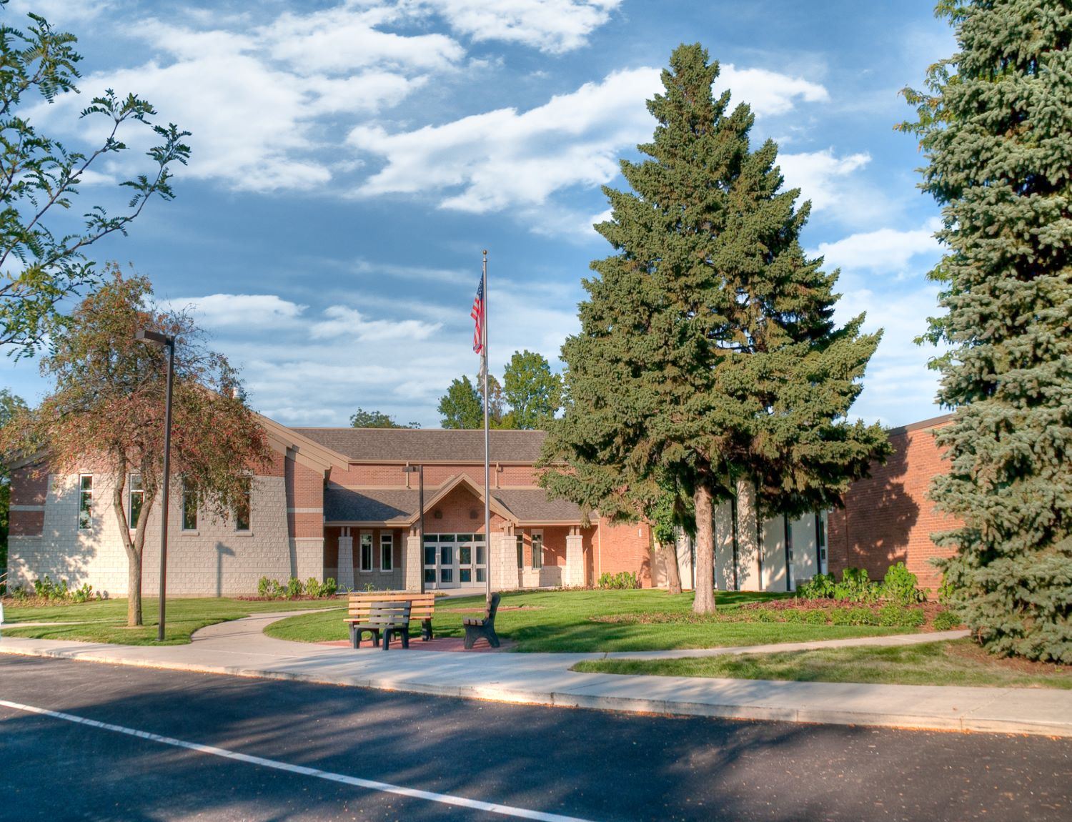 Naperville Community Unit School District 203 / Homepage